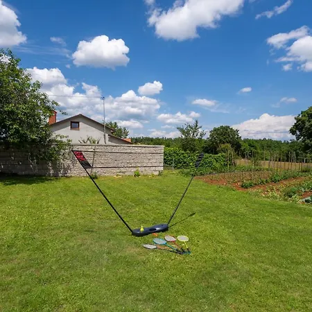 Villa House Leana Pazin
