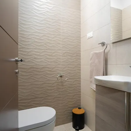 Villa House Leana Pazin